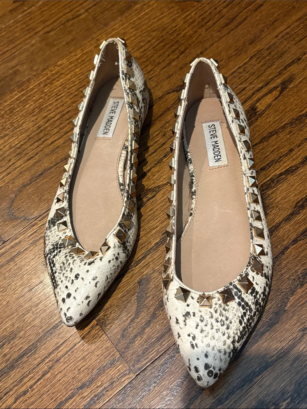 Steve Madden Cream Snake-Print Pointed-Toe Flats with Gold Studs